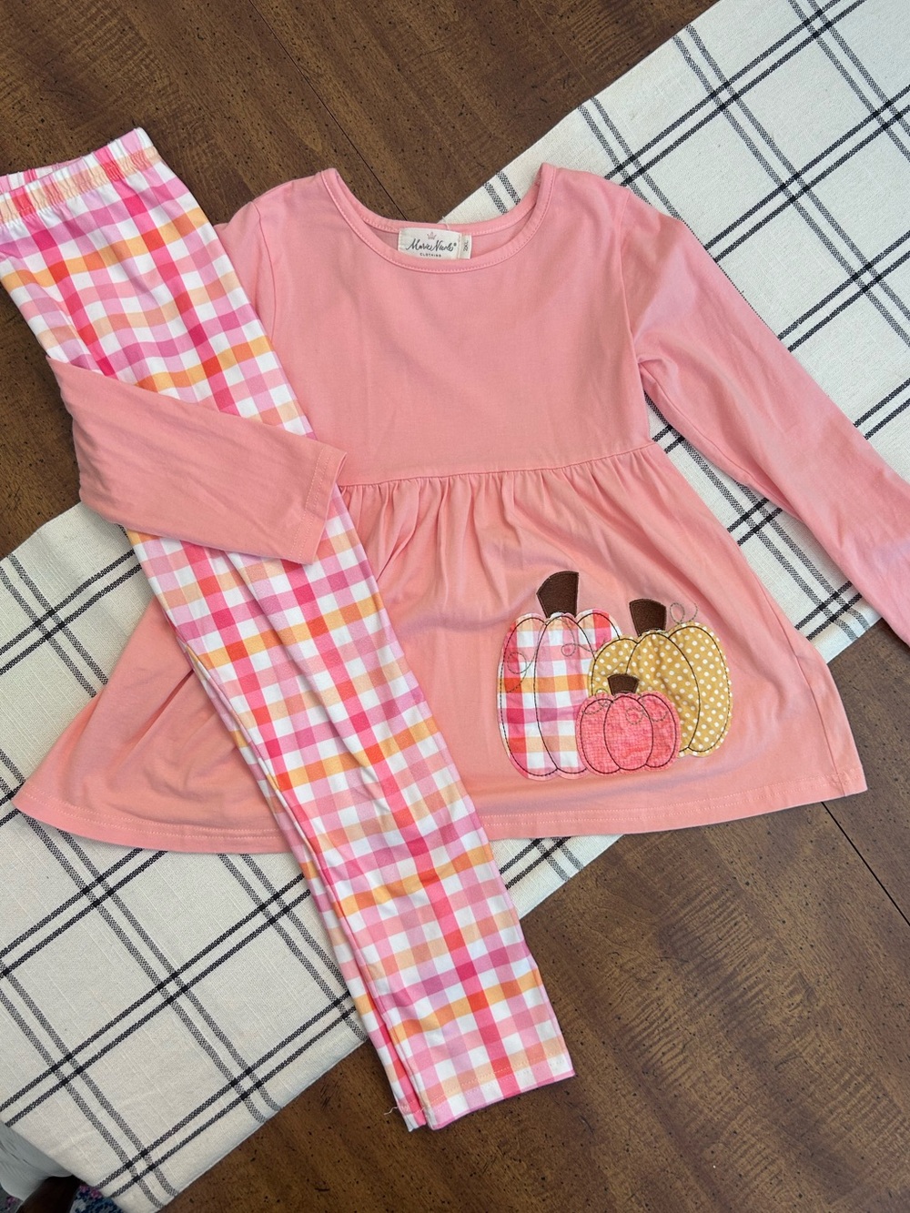 Marie Nicole 2XL Girls 6 Pumpkin Tunic and plaid pants fall outfit